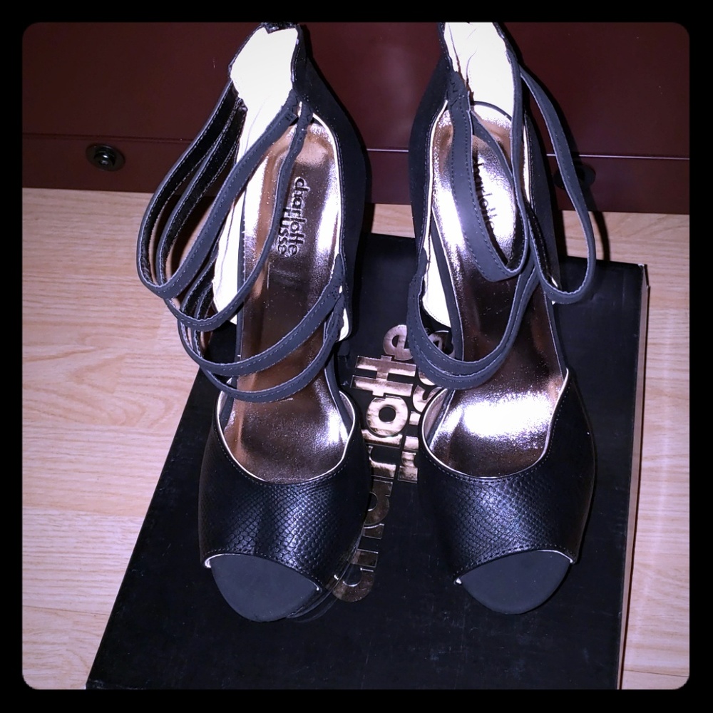 Black open toe strappy heels